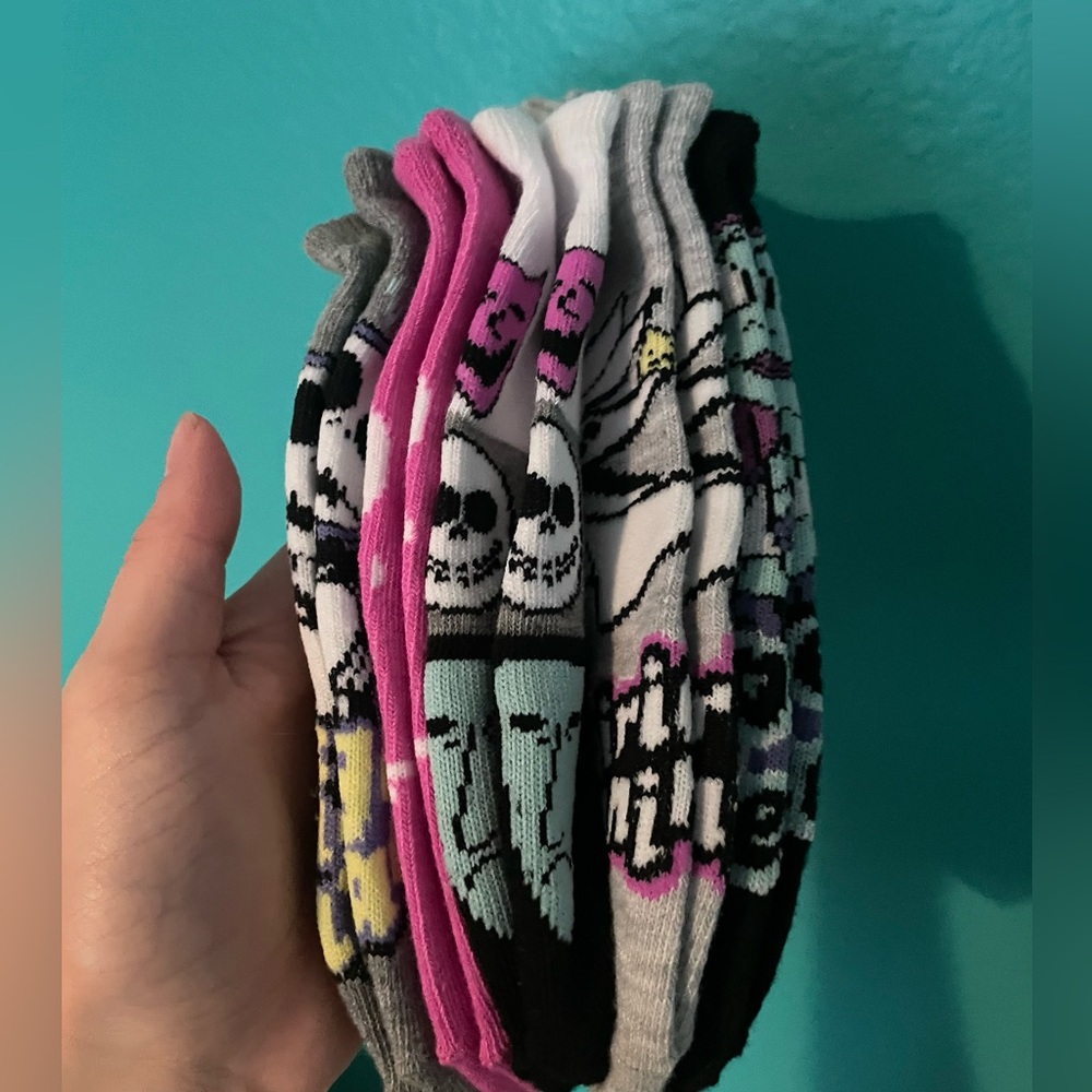 NBC socks - Picture 3 of 4